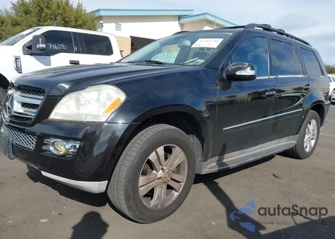 2007 Mercedes-Benz Gl 450 4Matic z USA, uszkodzony, nr VIN 4JGBF71E37A287876